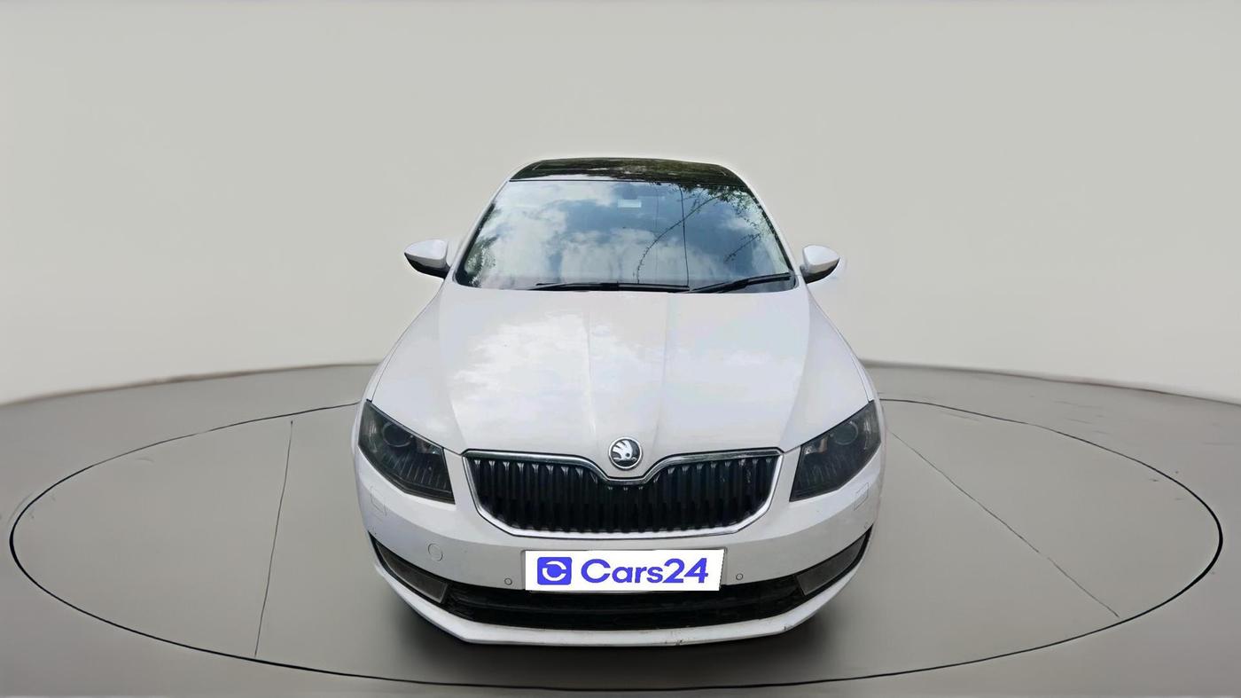 2016 Skoda Octavia 2.0 TDI CR STYLE PLUS AT, Diesel, Automatic, 1,40,328 km, exterior