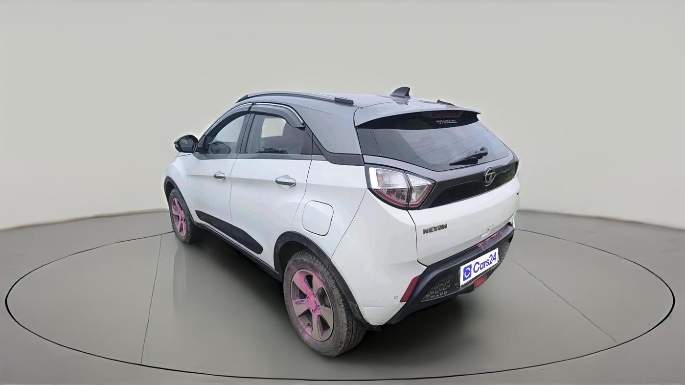 2018 Tata NEXON XZA PLUS DIESEL, Diesel, Automatic, 1,06,610 km, exterior