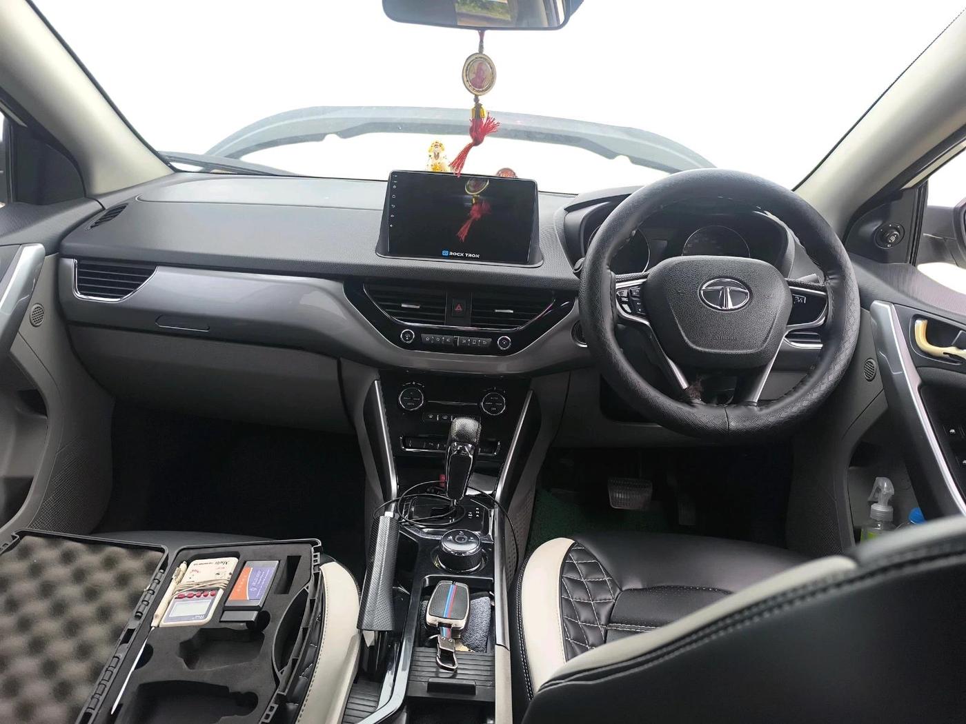 2018 Tata NEXON XZA PLUS DIESEL, Diesel, Automatic, 1,06,610 km, interior