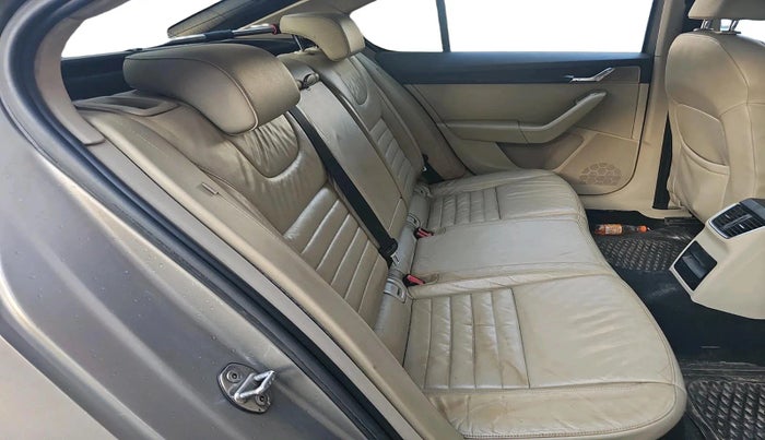 2015 Skoda Octavia AMBITION 1.8 TSI AT, Petrol, Automatic, 85,851 km, interior