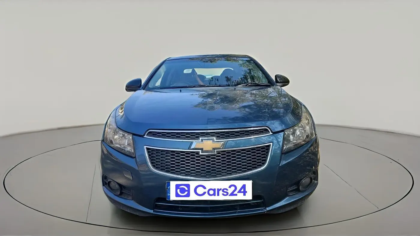 2011 Chevrolet Cruze LTZ, Diesel, Manual, 1,43,721 km, exterior