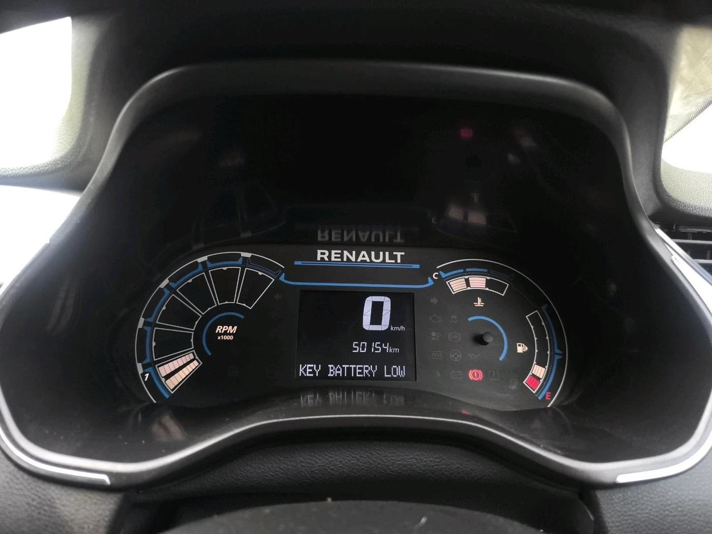 2022 Renault TRIBER RXZ, Petrol, Manual, 50,154 km, interior