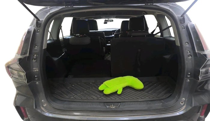 2024 Maruti XL6 ALPHA MT, Petrol, Manual, 17,795 km, exterior