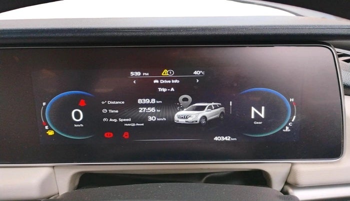 2024 Mahindra XUV700 AX 5 D MT 5 STR, Diesel, Manual, 40,342 km, interior