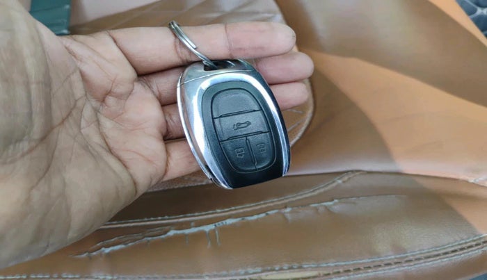 2021 MG GLOSTER SAVVY 7 STR 2.0 TWIN TURBO 4WD, Diesel, Automatic, 1,29,161 km, interior