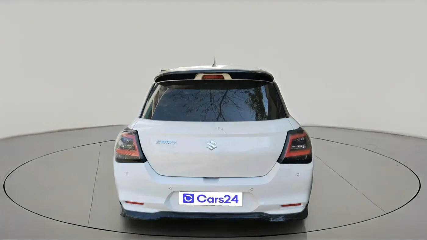 2024 Maruti Swift LXi, Petrol, Manual, 37,392 km, exterior
