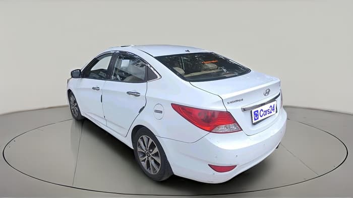 2013 Hyundai Verna FLUIDIC 1.6 CRDI SX, Diesel, Manual, 1,69,440 km, exterior
