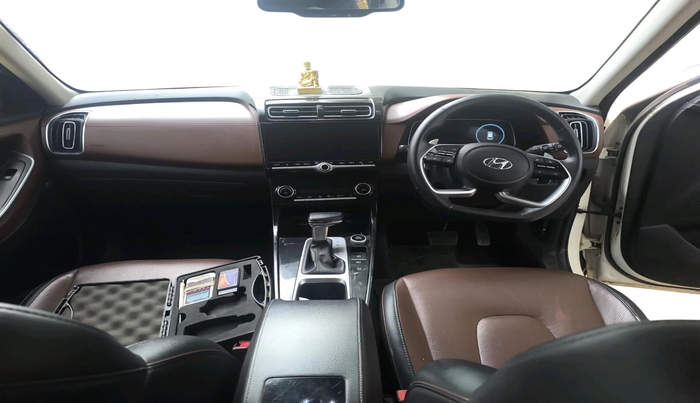 2021 Hyundai ALCAZAR PLATINUM(O) 7STR 1.5 AT, Diesel, Automatic, 58,054 km, interior