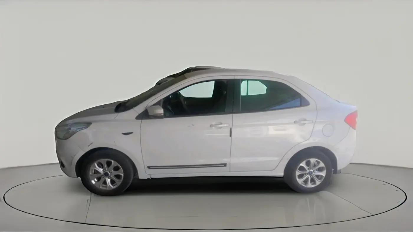 2017 Ford Figo Aspire TITANIUM 1.2 PETROL, Petrol, Manual, 84,591 km, exterior