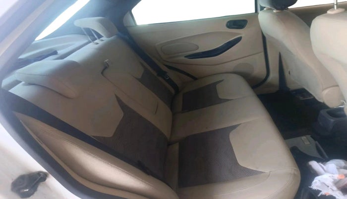 2017 Ford Figo Aspire TITANIUM 1.2 PETROL, Petrol, Manual, 84,591 km, interior