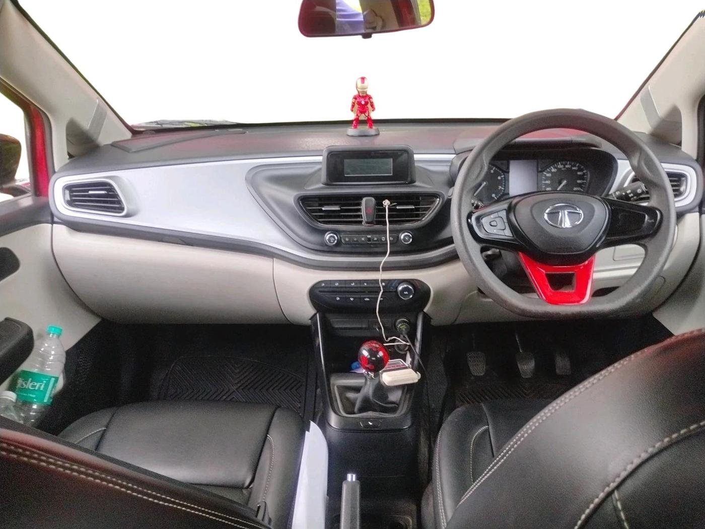 2022 Tata ALTROZ XE PLUS DIESEL, Diesel, Manual, 74,755 km, interior