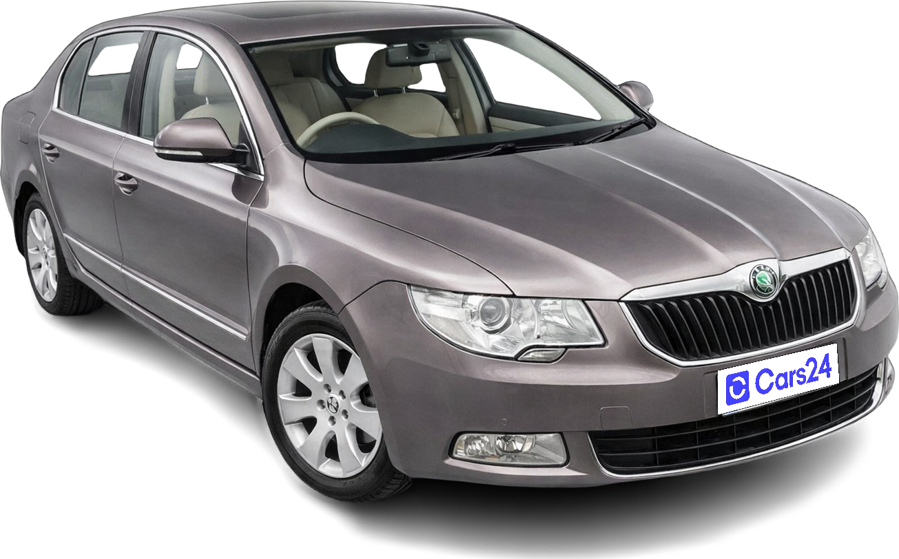 2013 Skoda Superb - Sedan - Petrol - Manual - ₹2.60 lakh