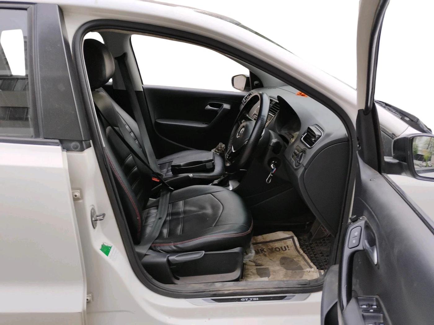 2017 Volkswagen Polo GT TSI AT, Petrol, Automatic, 81,693 km, interior