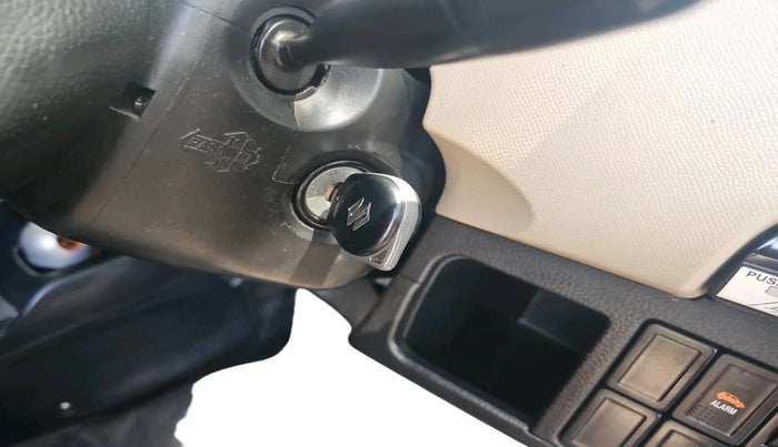 2018 Maruti Wagon R 1.0 VXI (O) AMT, Petrol, Automatic, 51,774 km, interior