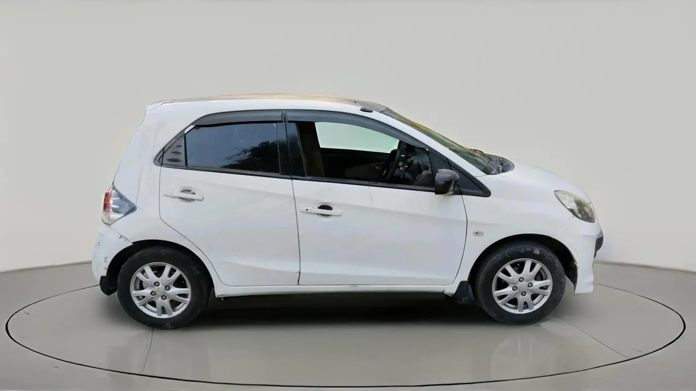 2012 Honda Brio V MT, Petrol, Manual, 73,712 km, exterior