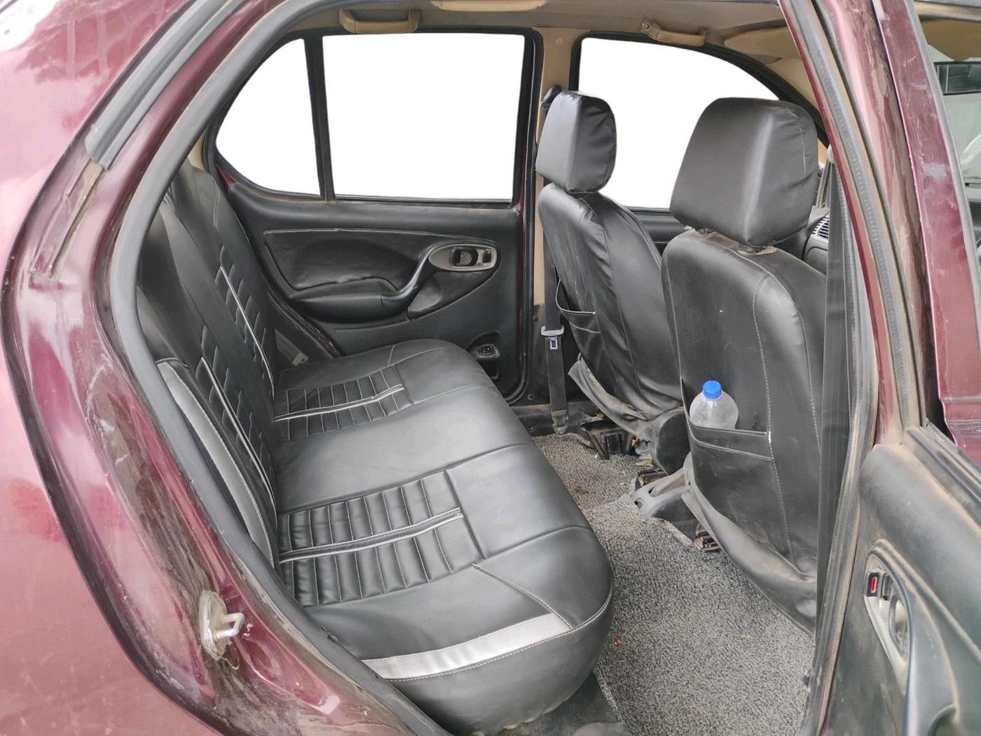 2013 Tata Indigo ECS LX TDI, Diesel, Manual, 2,35,956 km, interior