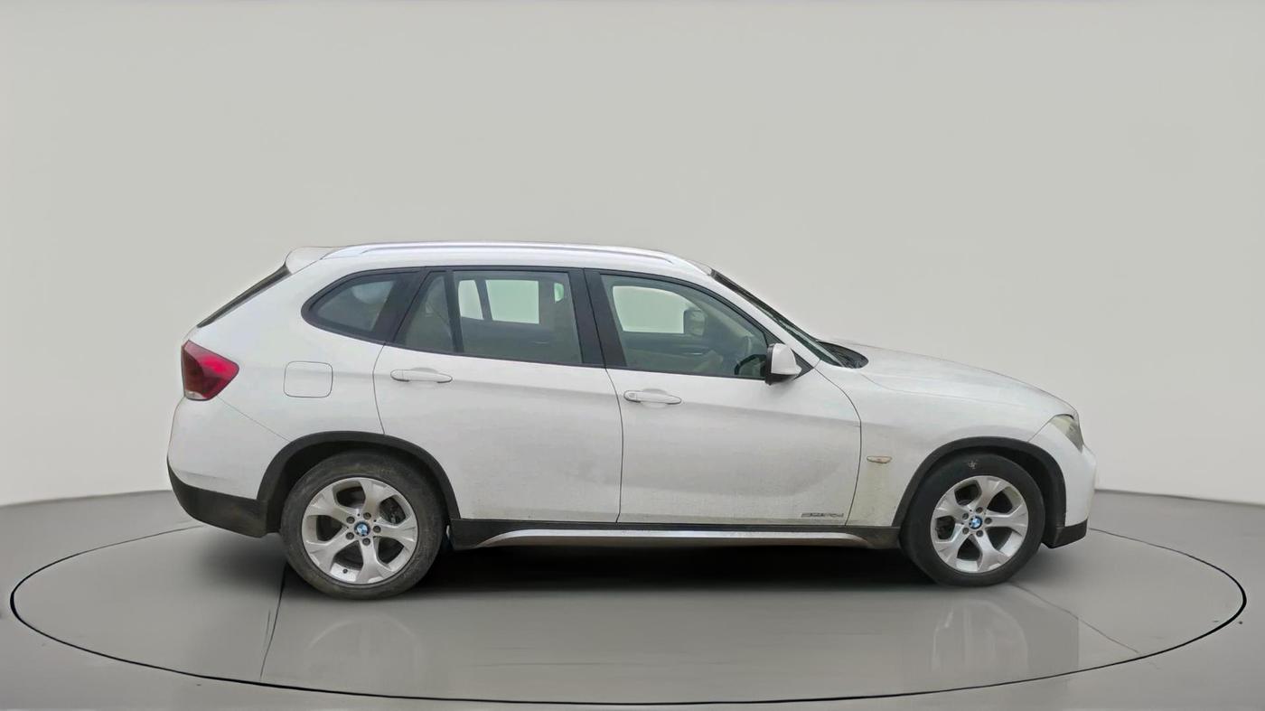 2013 BMW X1 SDRIVE20D EXPEDITION, Diesel, Automatic, 65,756 km, exterior