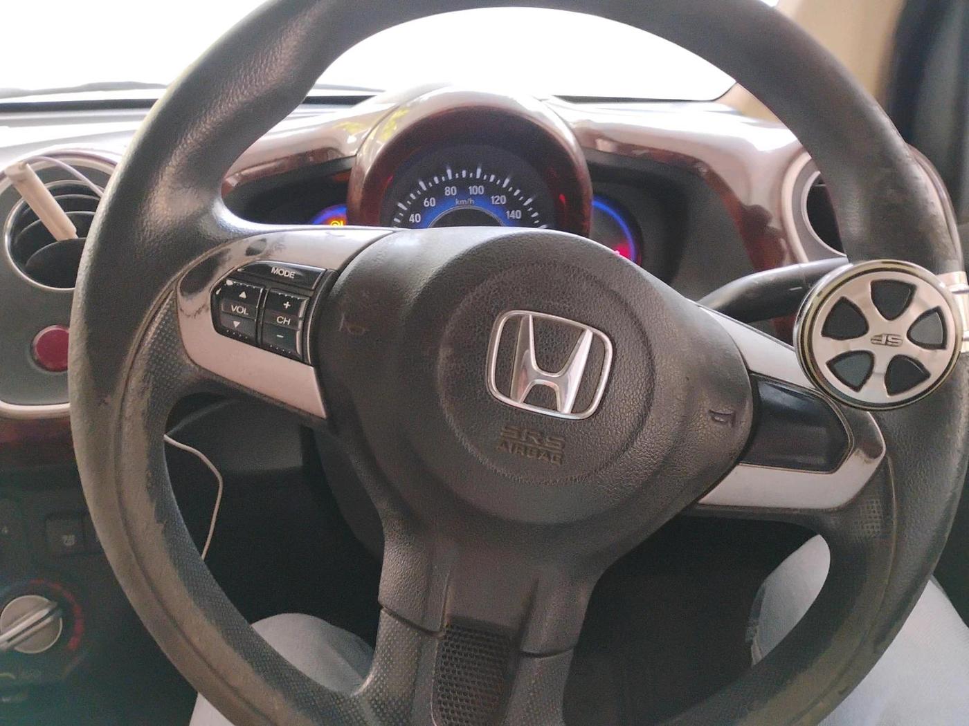 2014 Honda Mobilio 1.5L I-VTEC V, Petrol, Manual, 1,18,830 km, interior