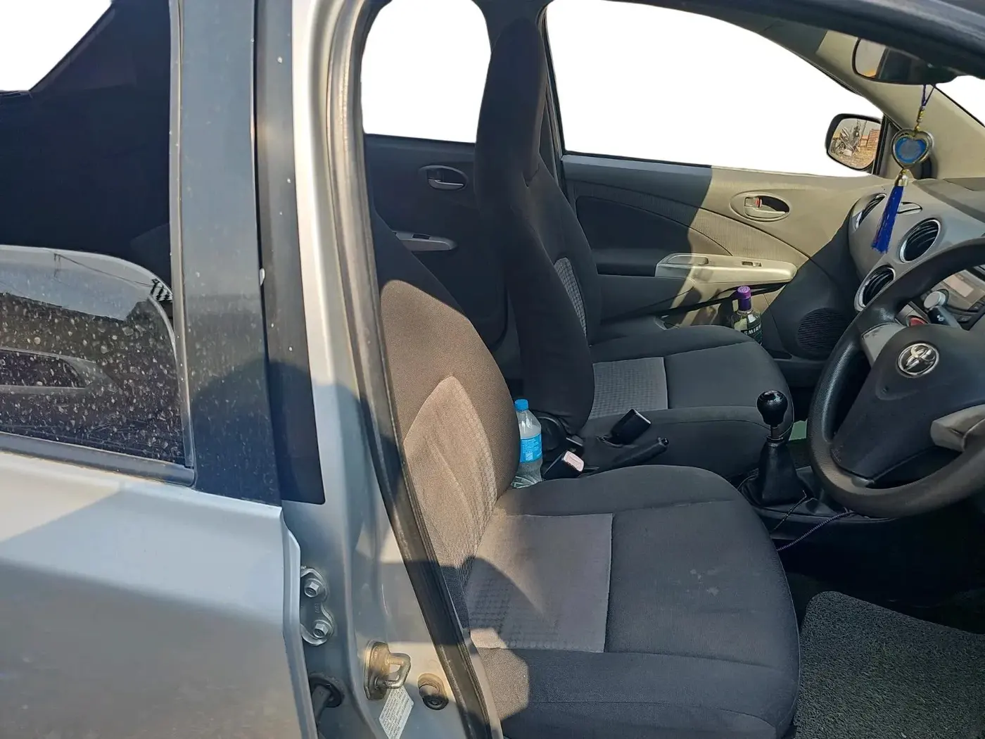 2011 Toyota Etios V, Petrol, Manual, 70,493 km, interior