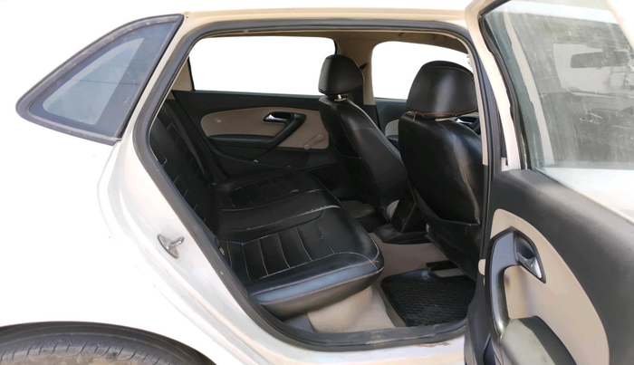 2011 Volkswagen Polo TRENDLINE 1.2L PETROL, Petrol, Manual, 1,08,452 km, interior