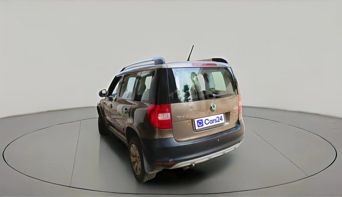 2011 Skoda Yeti ELEGANCE 2.0 TDI CR 4X4, Diesel, Manual, 1,75,111 km, exterior