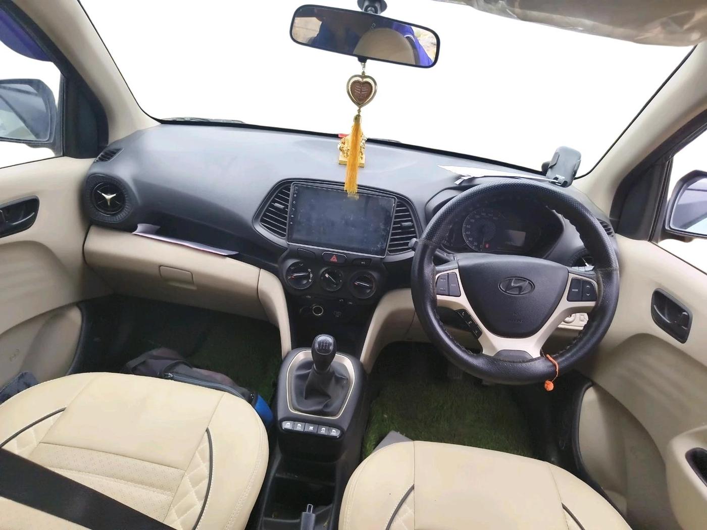 2020 Hyundai NEW SANTRO SPORTZ MT, Petrol, Manual, 25,605 km, interior