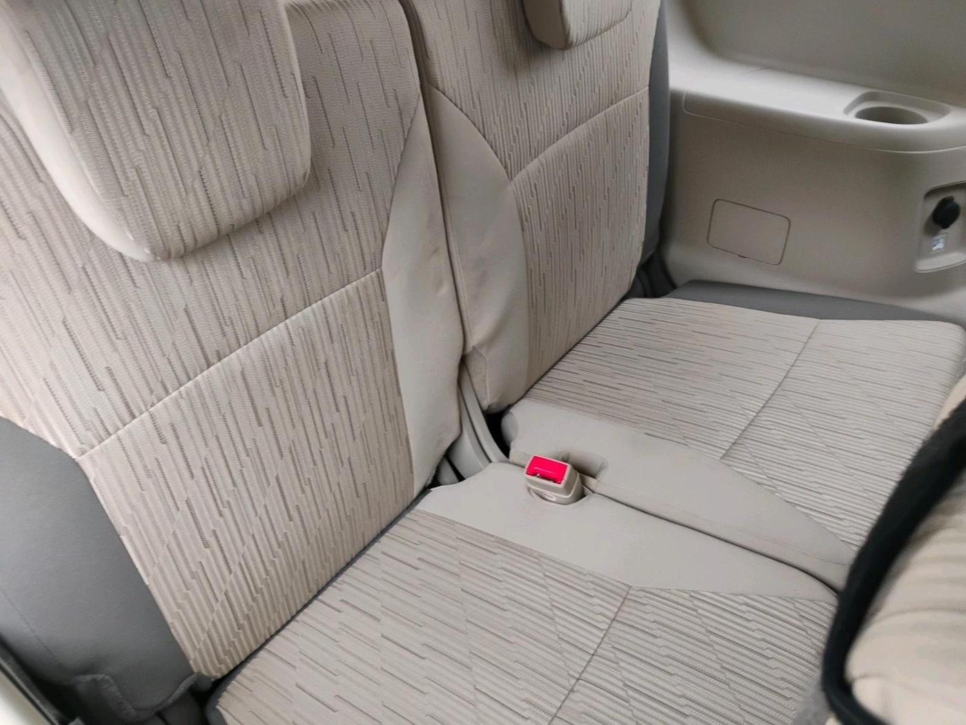 2024 Toyota RUMION V AT , Petrol, Automatic, 27,924 km, interior