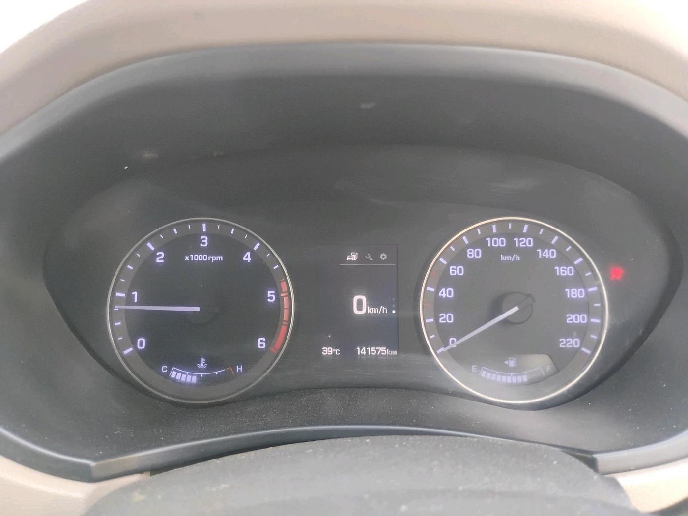 2014 Hyundai i20 ASTA 1.4 CRDI, Diesel, Manual, 1,41,575 km, interior