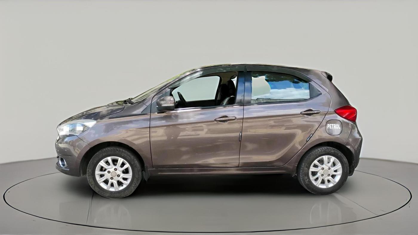 2018 Tata Tiago XZ PETROL, Petrol, Manual, 70,541 km, exterior