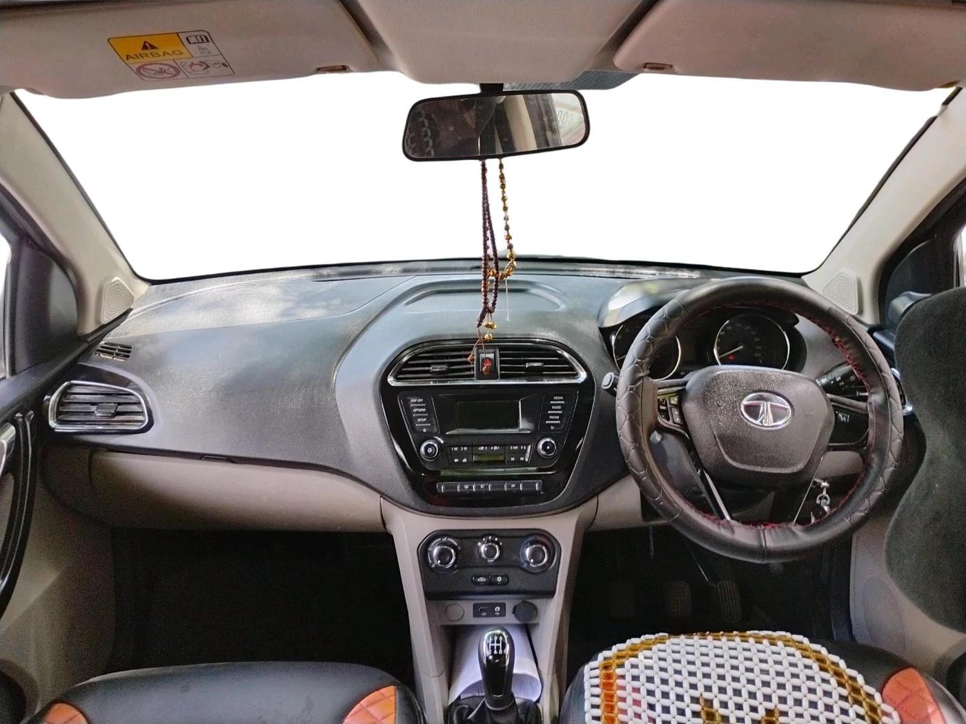2018 Tata Tiago XZ PETROL, Petrol, Manual, 70,541 km, interior