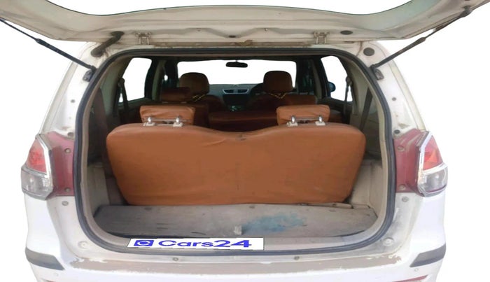 2013 Maruti Ertiga VDI, Diesel, Manual, 2,14,271 km, exterior