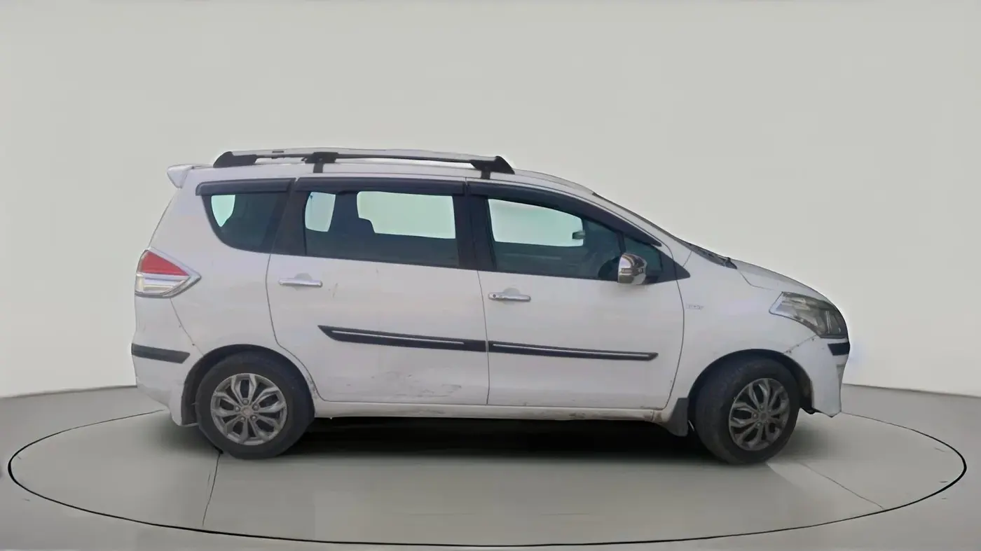 2013 Maruti Ertiga VDI, Diesel, Manual, 2,14,271 km, exterior
