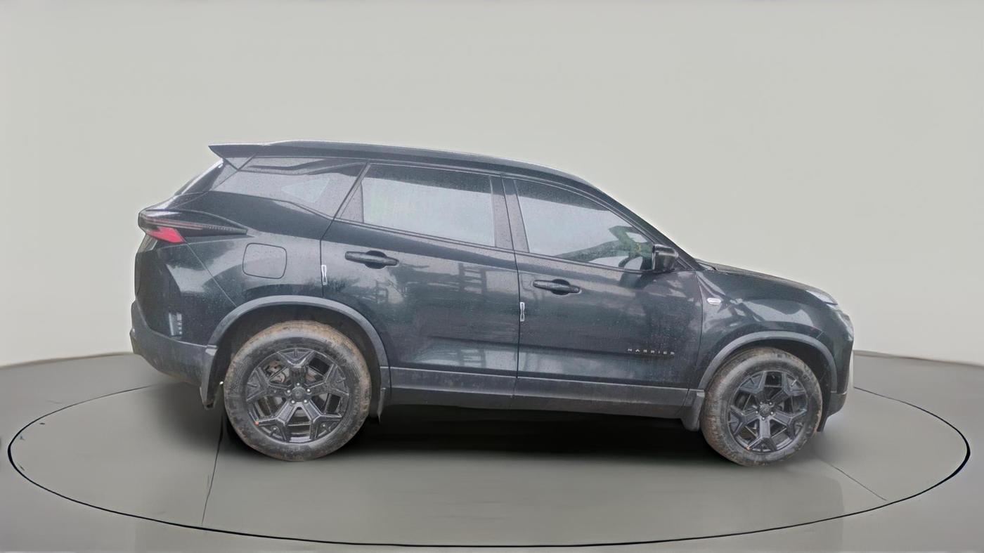 2024 Tata Harrier ADVENTURE PLUS DARK EDITION, Diesel, Manual, 71,500 km, exterior