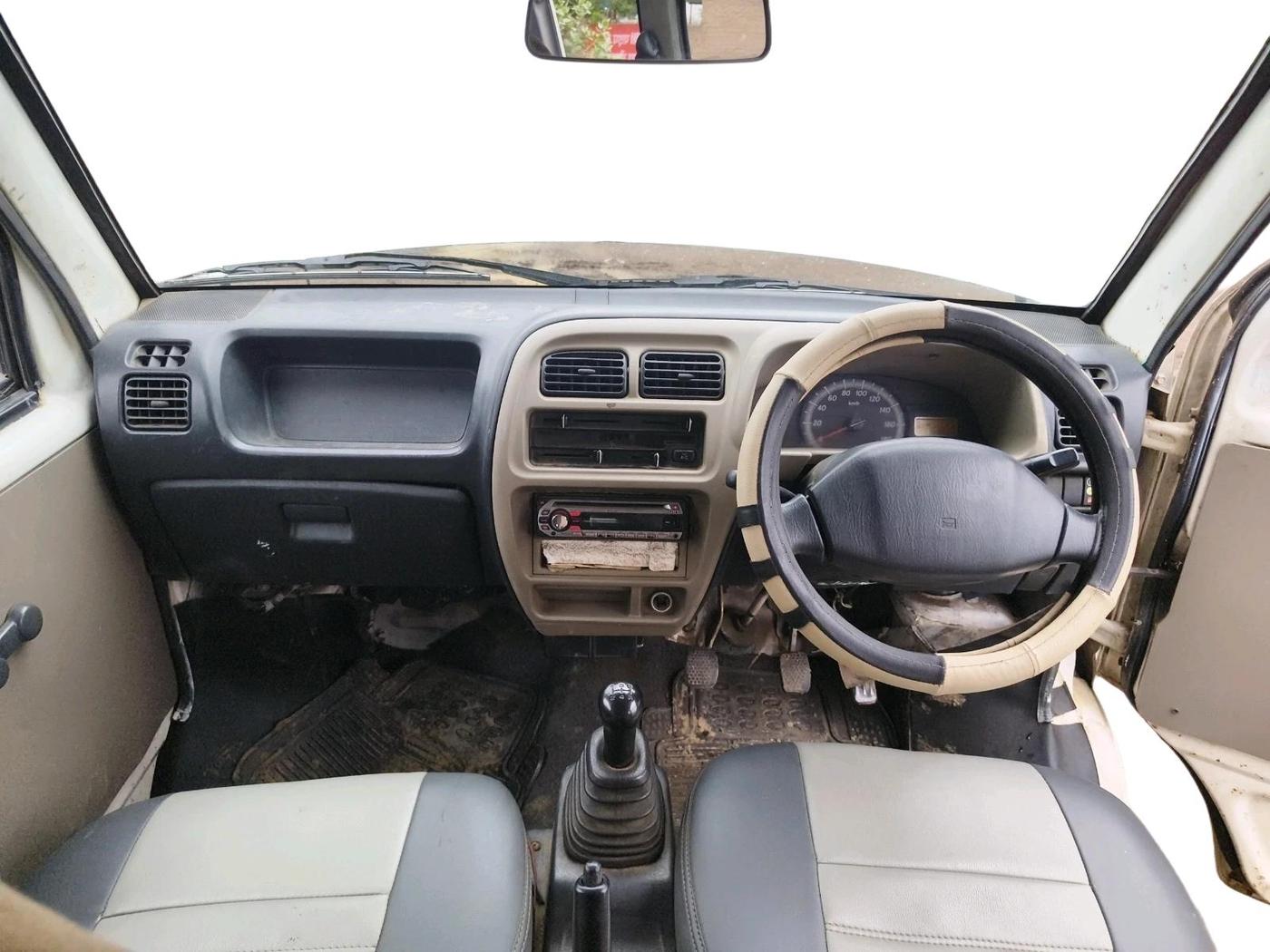 2012 Maruti Eeco 5 STR WITH A/C+HTR CNG, CNG, Manual, 1,16,367 km, interior