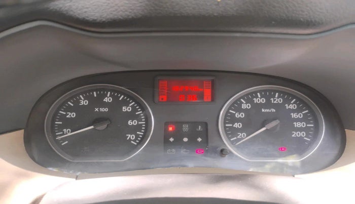 2014 Nissan Terrano XL (D), Diesel, Manual, 1,02,940 km, interior