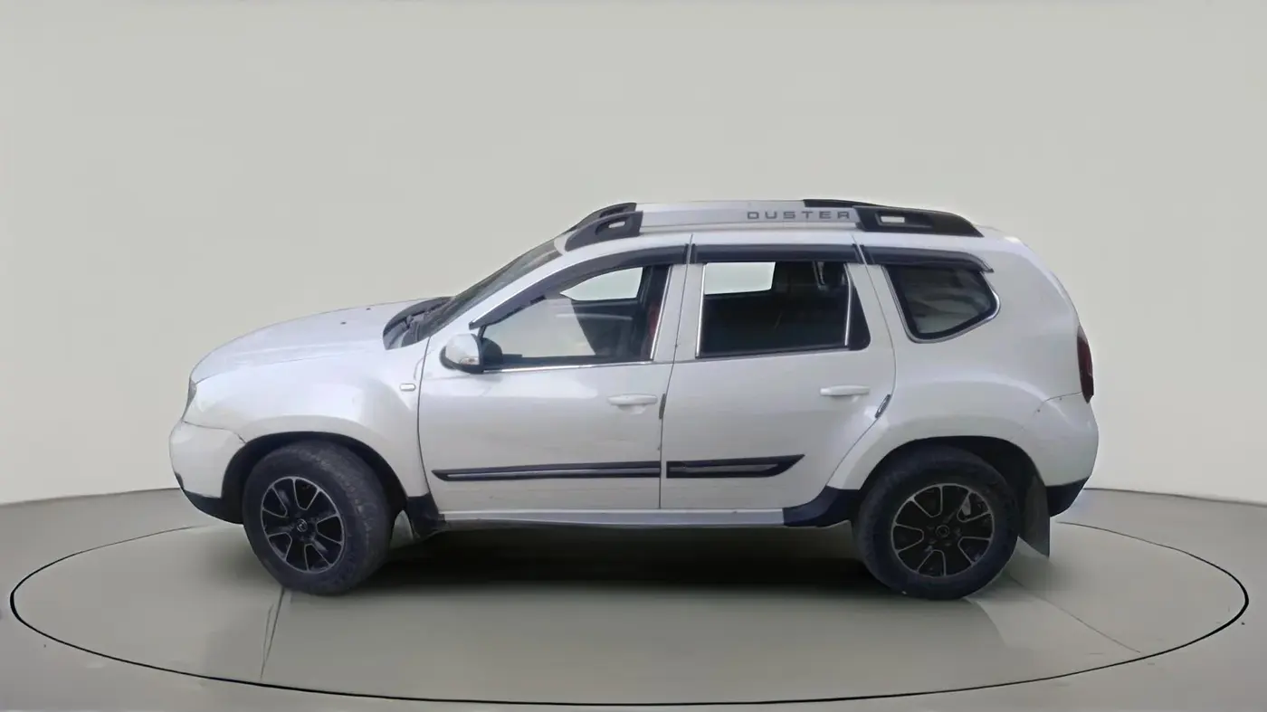 2016 Renault Duster 85 PS RXZ DIESEL, Diesel, Manual, 1,03,546 km, exterior