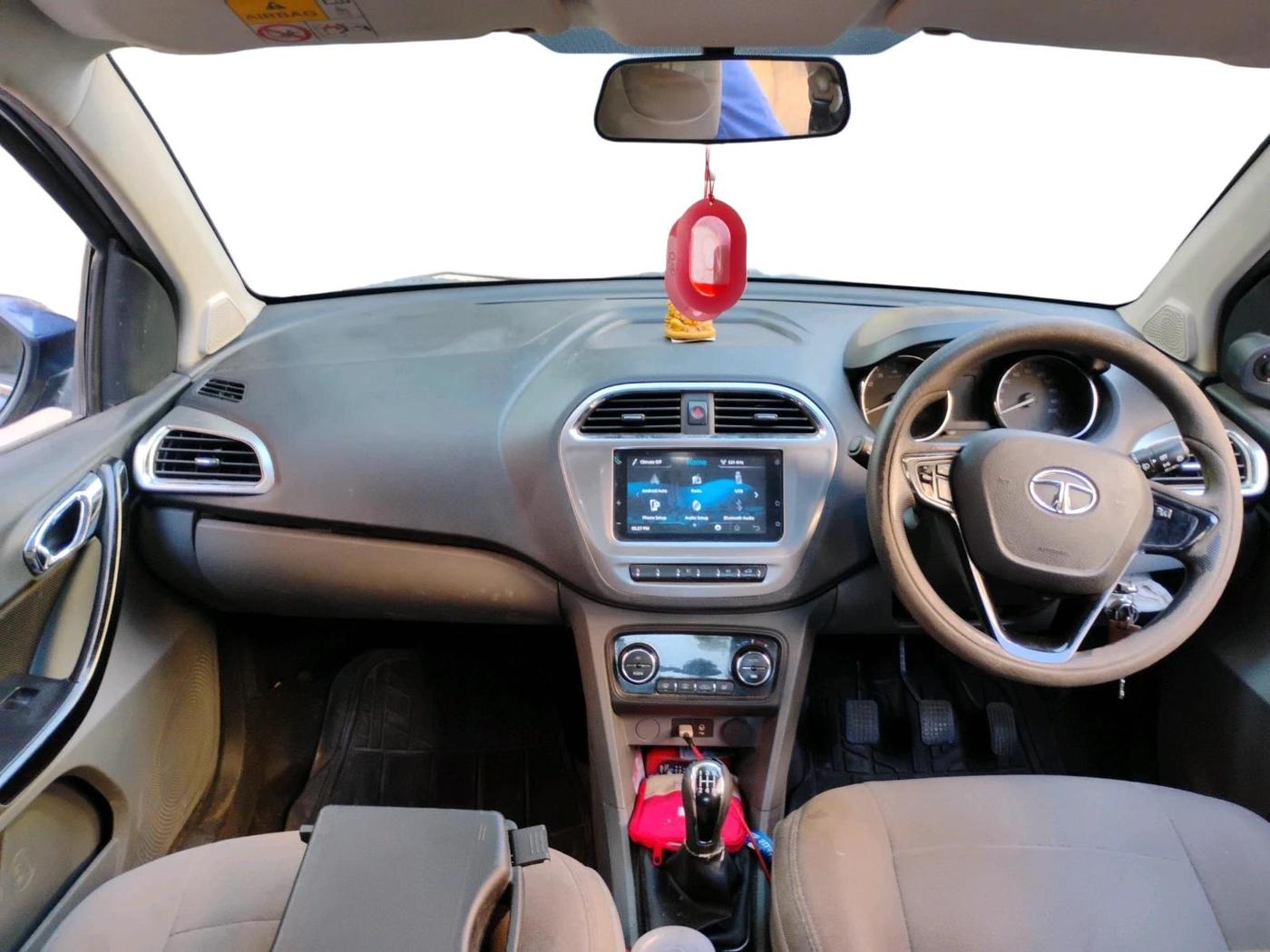 2018 Tata TIGOR XZ PLUS PETROL, Petrol, Manual, 1,20,569 km, interior