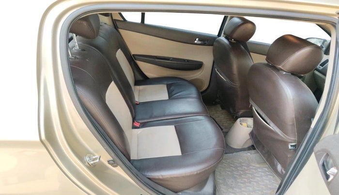 2011 Hyundai i20 ASTA 1.2, Petrol, Manual, 54,146 km, interior