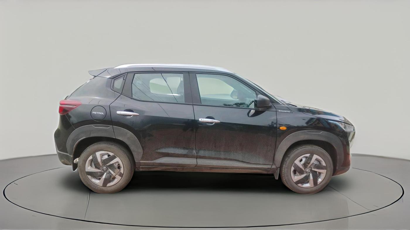 2025 Nissan MAGNITE Visia Plus B4D 1.0 Petrol MT, Petrol, Manual, 14,483 km, exterior