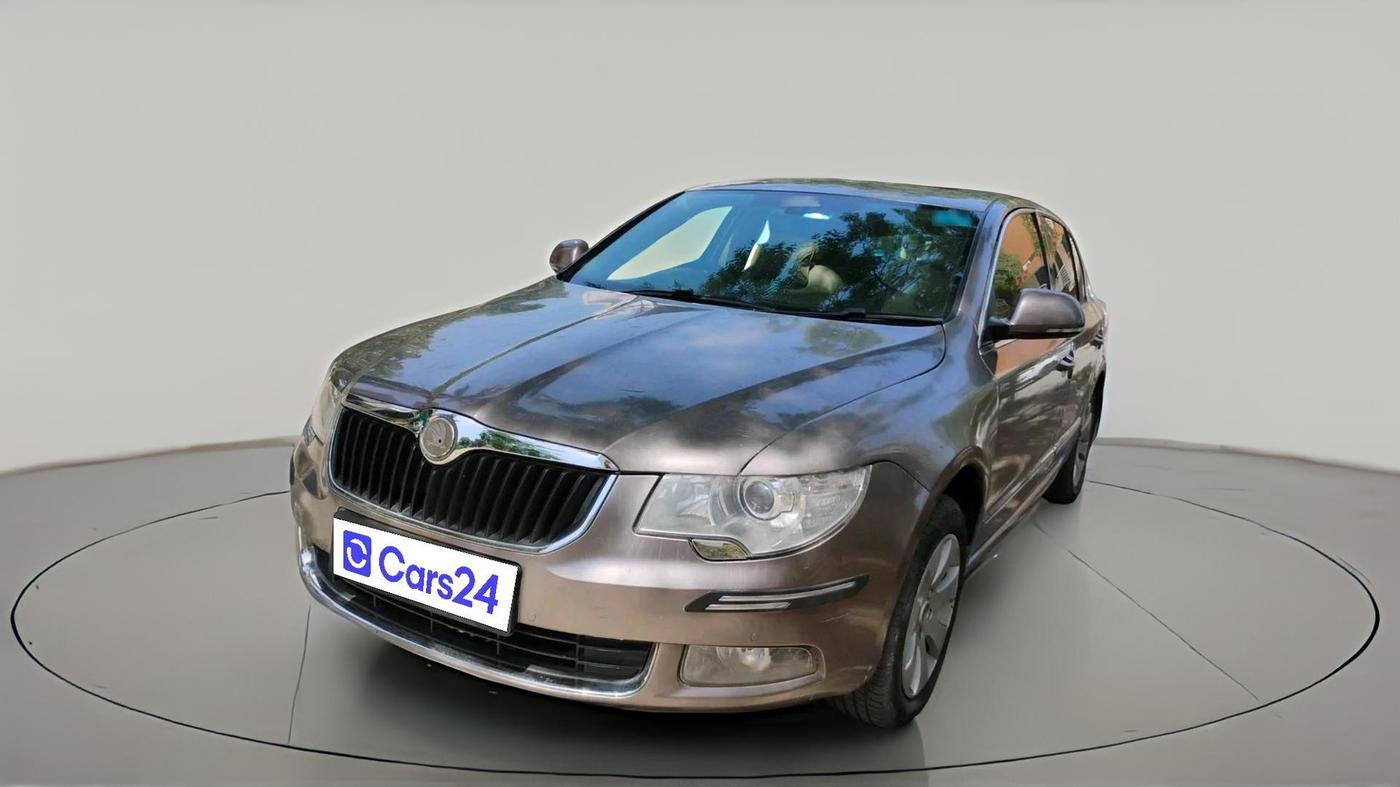 2011 Skoda Superb ELEGANCE 1.8 TSI MT, Petrol, Manual, 73,661 km, exterior