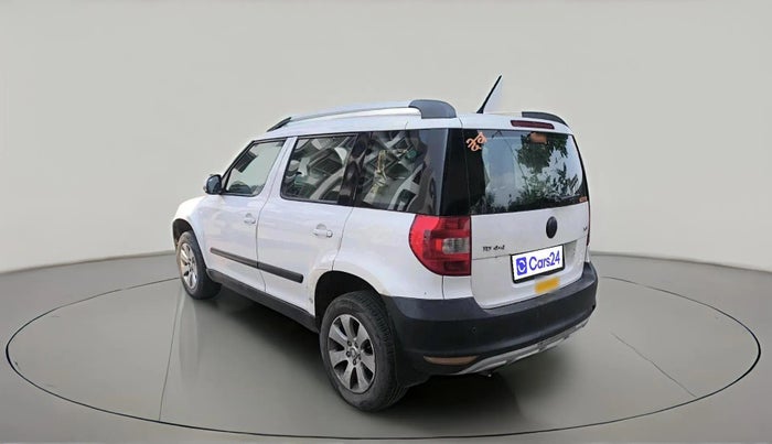 2011 Skoda Yeti ELEGANCE 2.0 TDI CR 4X4, Diesel, Manual, 2,27,726 km, exterior