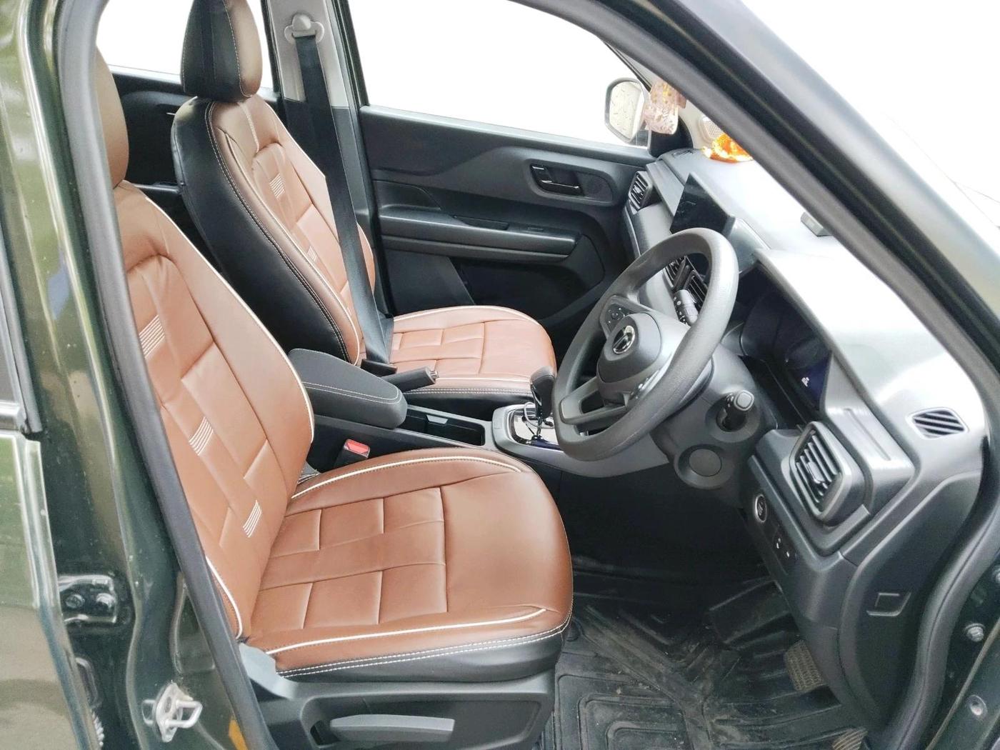 2025 Tata PUNCH Accomplished Plus Camo Edition AMT, Petrol, Automatic, 6,536 km, interior