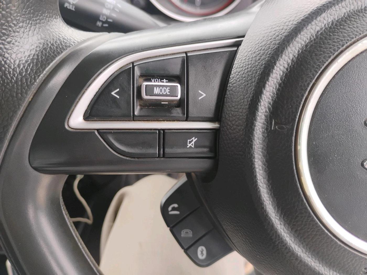 2019 Maruti Swift VXI, Petrol, Manual, 77,875 km, interior