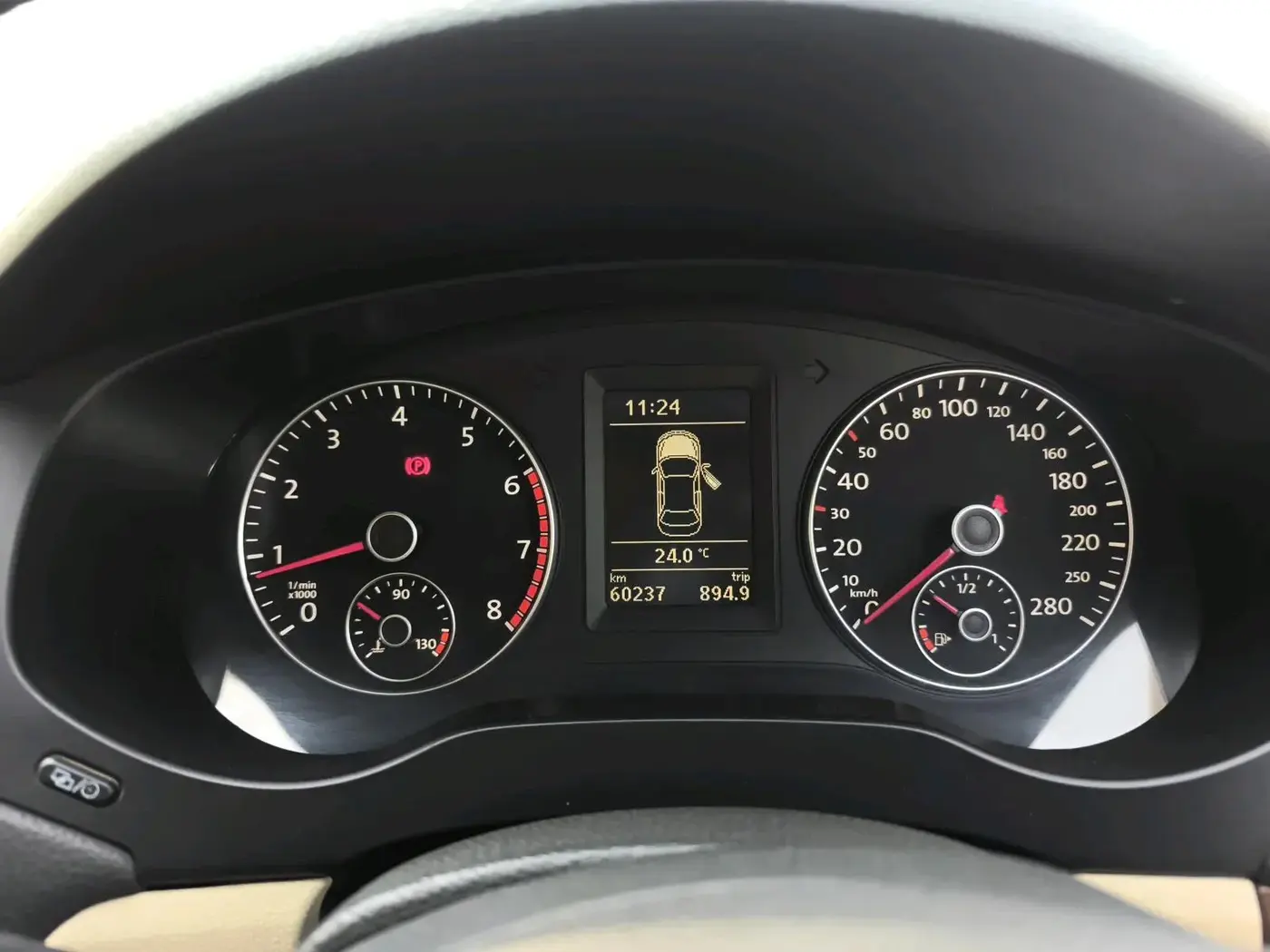 2014 Volkswagen Jetta COMFORTLINE TSI, Petrol, Manual, 60,237 km, interior