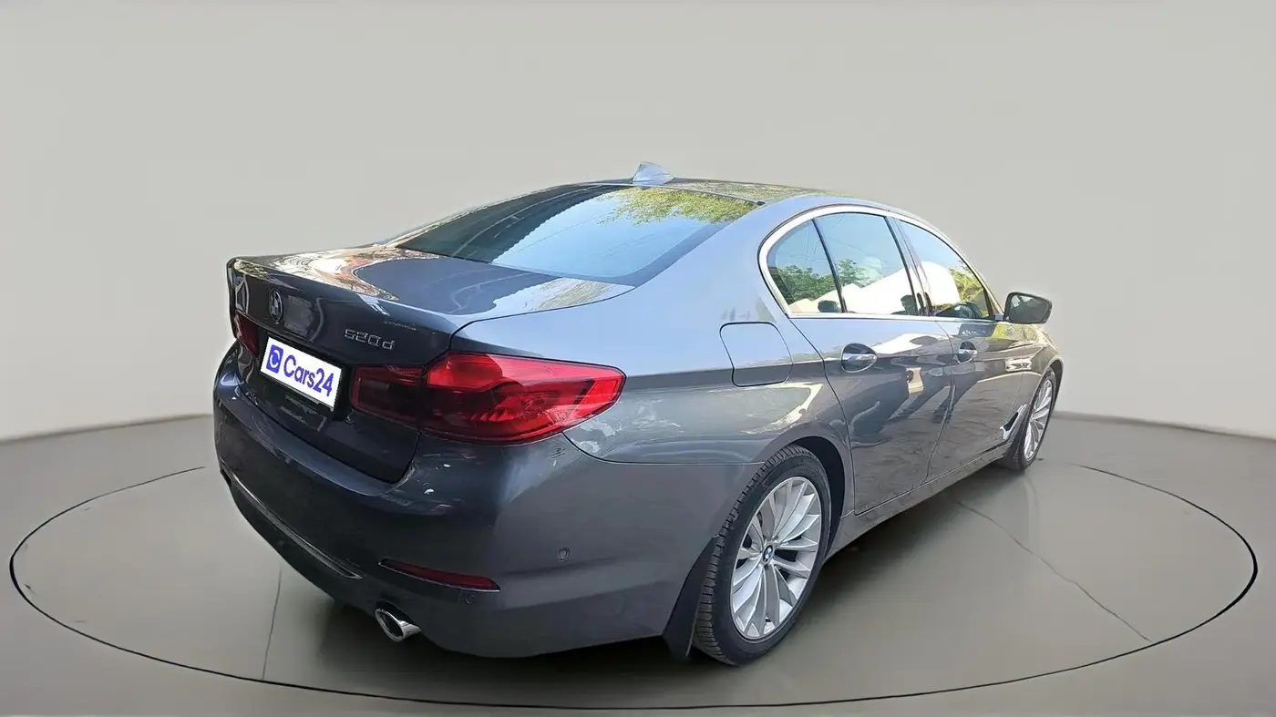 2019 BMW 5 Series 520D LUXURY LINE, Diesel, Automatic, 80,898 km, exterior