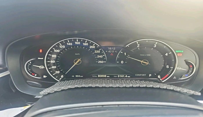 2019 BMW 5 Series 520D LUXURY LINE, Diesel, Automatic, 80,898 km, interior