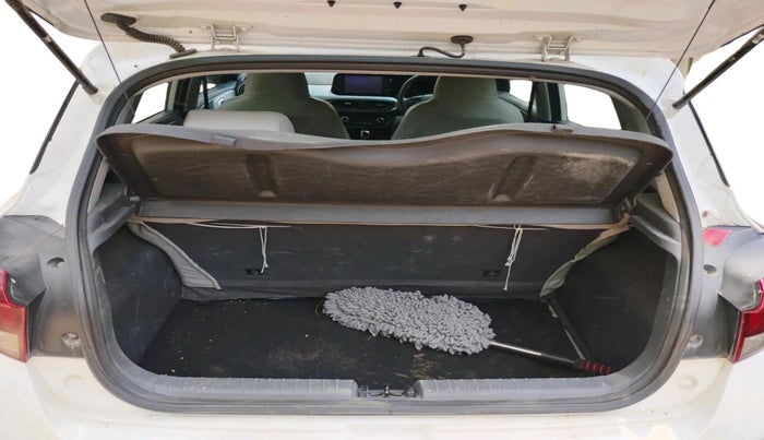 2023 Hyundai GRAND I10 NIOS ASTA AMT 1.2 KAPPA VTVT, Petrol, Automatic, 33,753 km, exterior