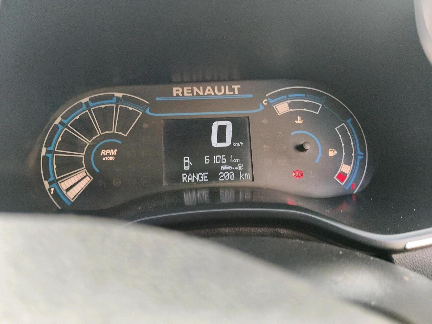 2019 Renault TRIBER RXZ, Petrol, Manual, 61,061 km, interior