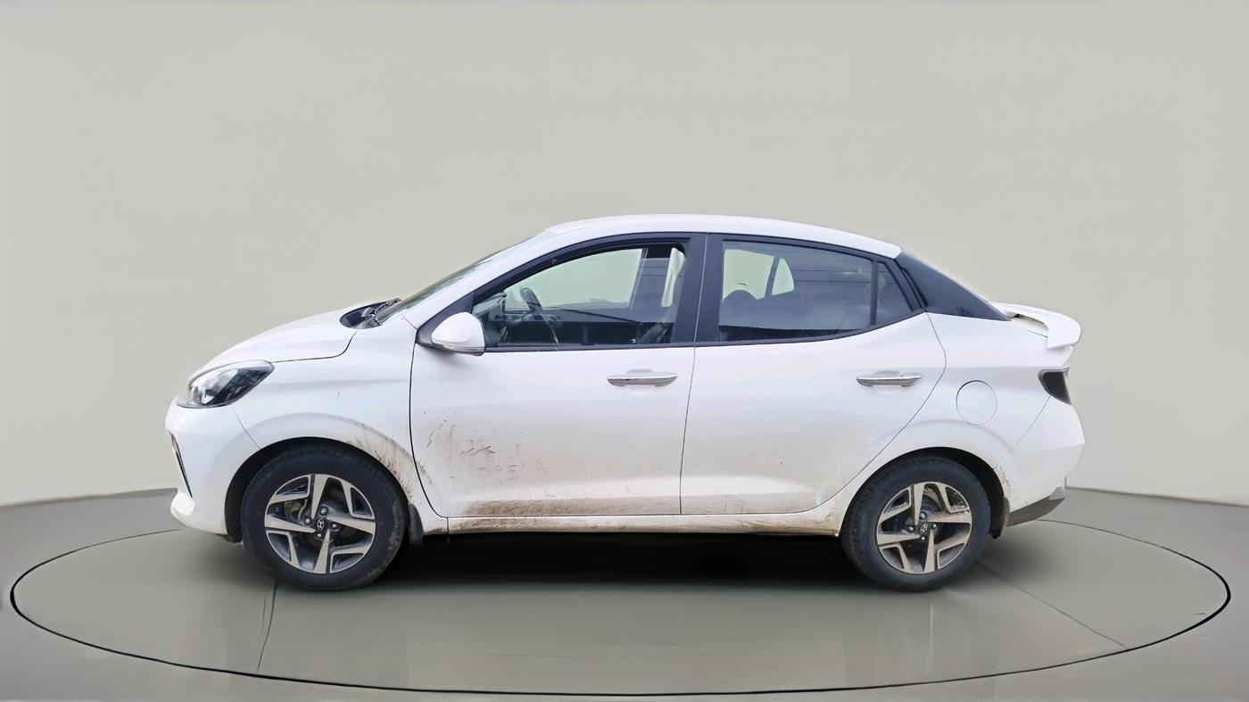 2024 Hyundai AURA SX 1.2 CNG, CNG, Manual, 63,869 km, exterior