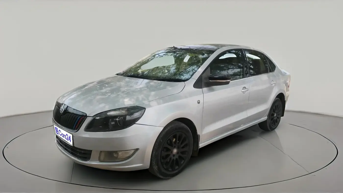 2014 Skoda Rapid 1.5 TDI CR ELEGANCE, Diesel, Manual, 1,05,457 km, exterior